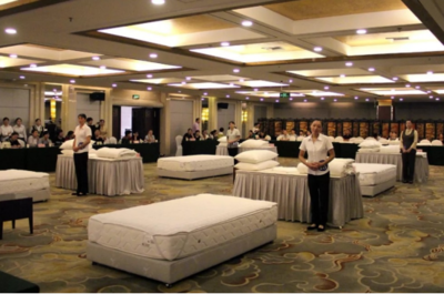 我校酒店管理专业学生圆满完成六安市旅游饭店服务技能大赛服务工作